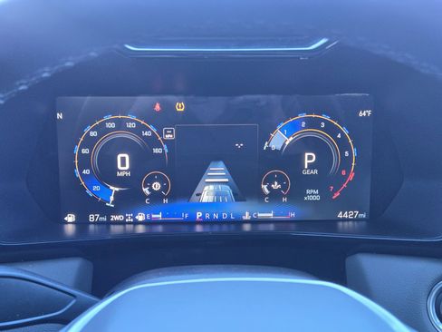 Certified 2024 Chevrolet Colorado ZR2 w/ ZR2 Convenience Package III image 18