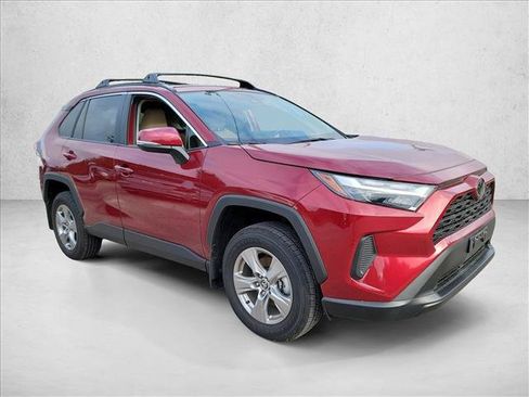 Used 2025 Toyota RAV4 XLE w/ Convenience Package FWD image 3