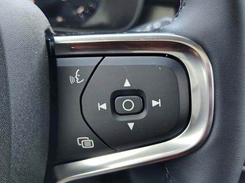 New 2026 Volvo XC40 B5 Plus w/ Climate Package image 15