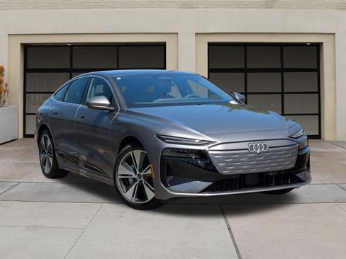 New 2025 Audi A6 e-tron Premium image 19