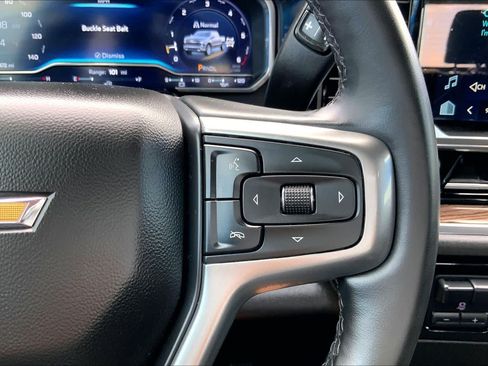Certified 2024 Chevrolet Silverado 1500 LT w/ Z71 Off-Road Package AWD/4WD image 25