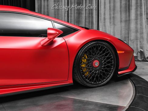 Used 2023 Lamborghini Huracan Tecnica RWD image 39