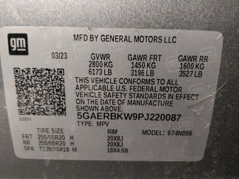 Used 2023 Buick Enclave Essence w/ Experience Buick Package FWD image 33