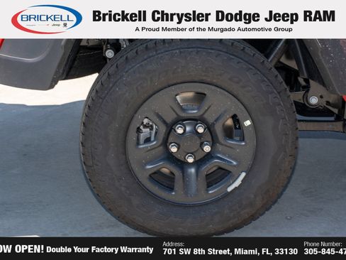 Used 2026 Jeep Gladiator Sport AWD/4WD image 40