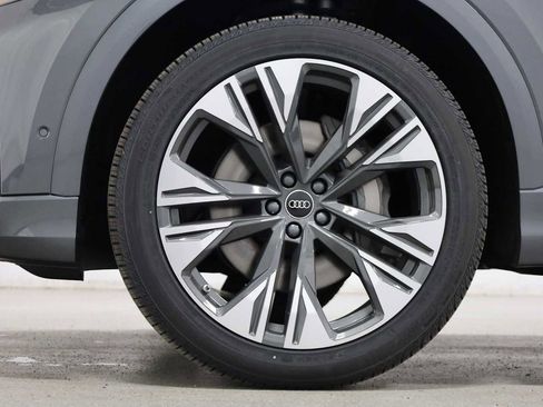 New 2026 Audi Q8 Premium Plus AWD/4WD image 38