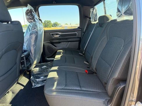 New 2026 RAM 1500 Big Horn AWD/4WD image 24