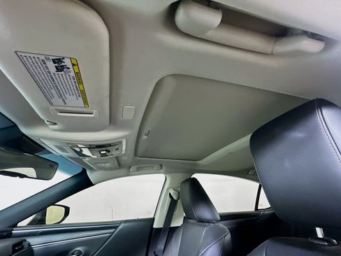 Used 2025 Lexus ES 350 image 25