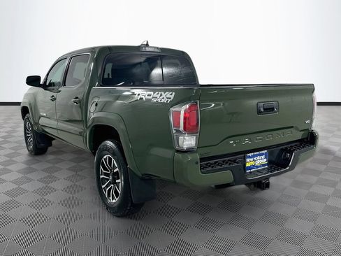 Used 2021 Toyota Tacoma TRD Sport w/ Technology Package AWD/4WD image 5