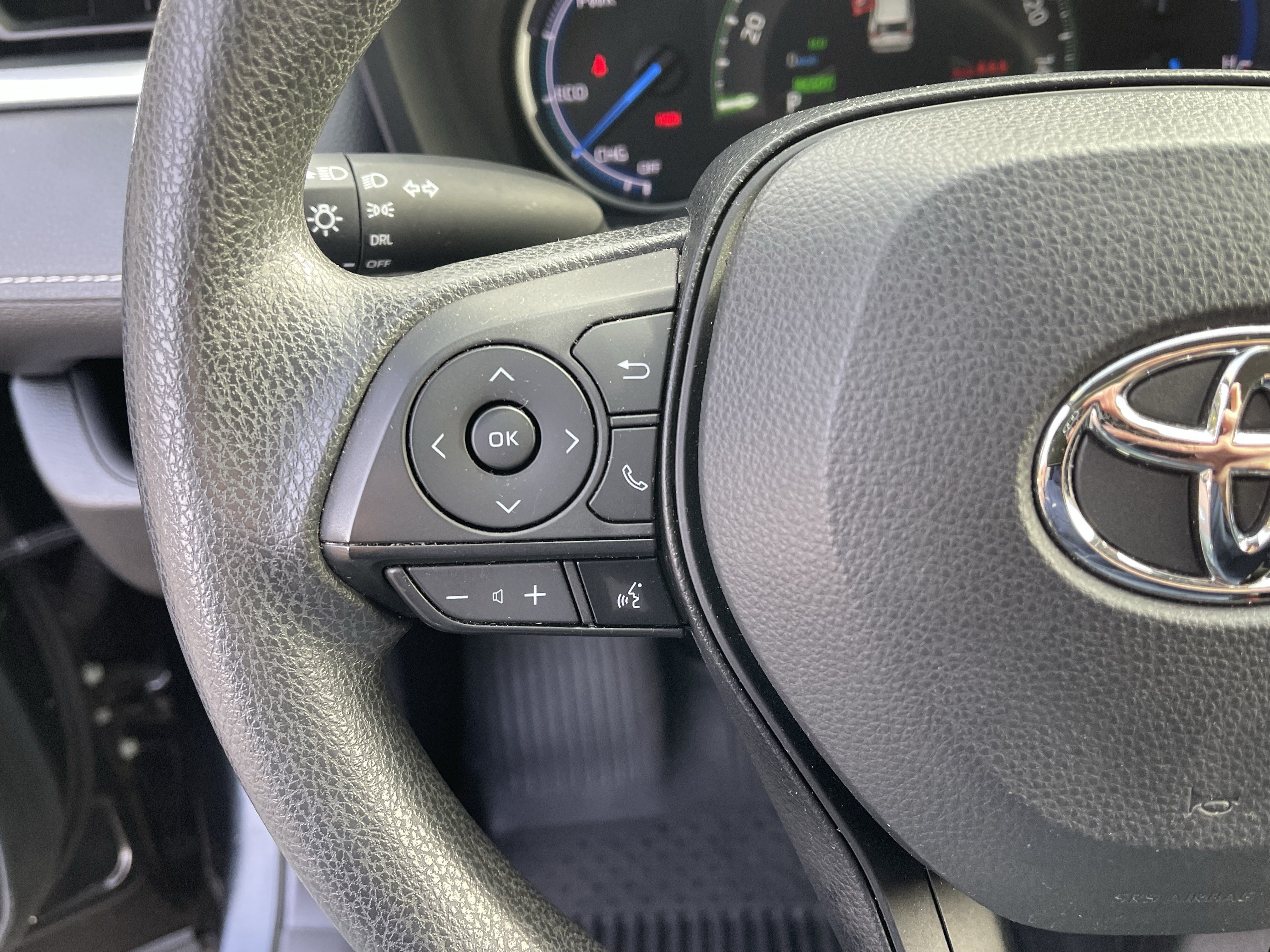 Certified 2023 Toyota RAV4 LE AWD/4WD image 19