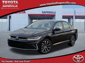 Used 2025 Volkswagen Jetta SE video 1