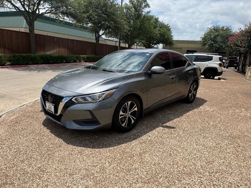 Used 2022 Nissan Sentra SV FWD image 12