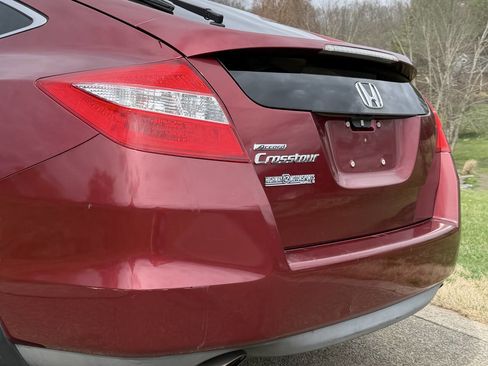 Used 2010 Honda Crosstour EX-L image 5