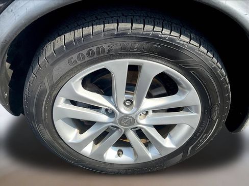 Used 2013 Nissan Juke SV FWD image 29