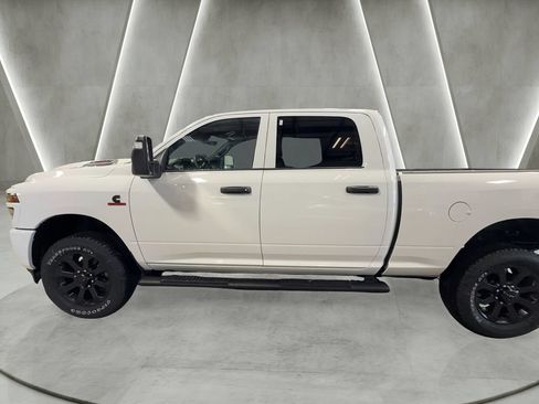 New 2026 RAM 2500 Tradesman AWD/4WD image 4