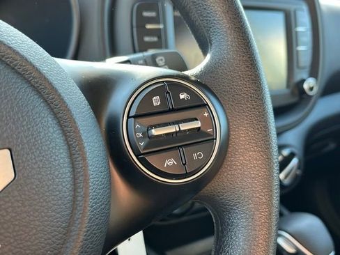 Certified 2025 Kia Soul LX w/ LX Technology Package image 27
