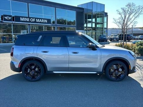 New 2026 MINI Cooper Countryman SE image 6