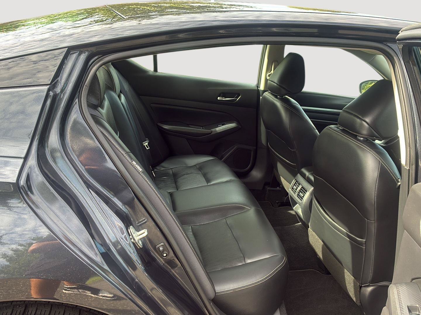 Used 2019 Nissan Altima 2.5 SL AWD/4WD image 18