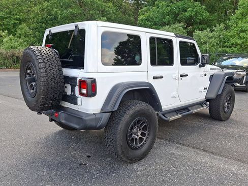 Used 2022 Jeep Wrangler Unlimited Sport AWD/4WD image 6
