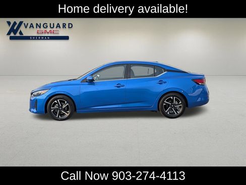 Used 2025 Nissan Sentra SV FWD image 3