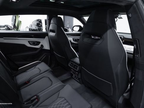 Used 2023 Lamborghini Urus S image 45