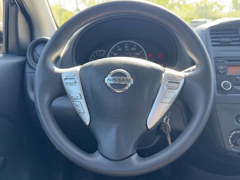 Used 2018 Nissan Versa S Plus FWD image 19