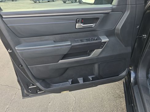 Used 2023 Toyota Tundra Platinum w/ Advanced Package image 28