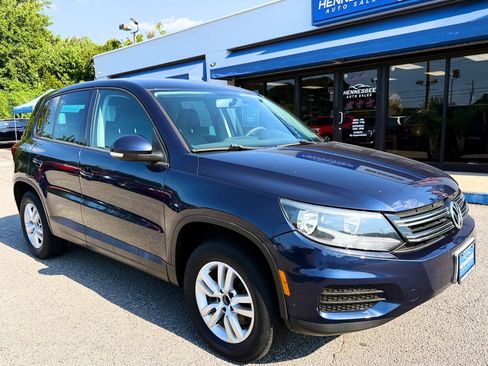 Used 2012 Volkswagen Tiguan LE FWD image 26