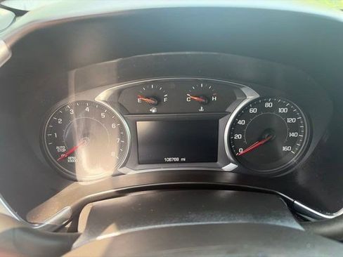 Used 2021 Chevrolet Equinox LT FWD image 15