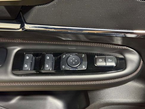 Certified 2023 Lincoln Corsair Reserve w/ Equipment Group 202A image 9