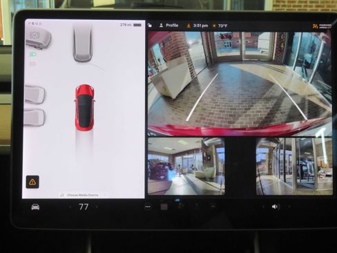 Used 2019 Tesla Model 3 Performance image 27