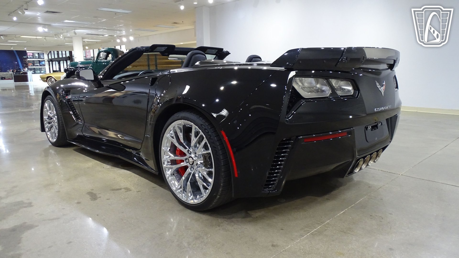 Used 2016 Chevrolet Corvette Z06 w/ 3LZ Preferred Equipment Group RWD image 9