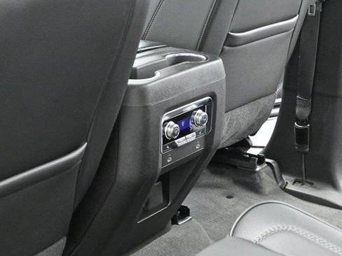 Used 2021 GMC Yukon Denali AWD/4WD image 34