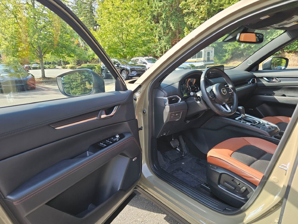 Used 2024 MAZDA CX-5 Carbon Edition AWD/4WD image 23