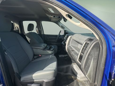 Used 2016 RAM 1500 Tradesman w/ Popular Equipment Group RWD image 16