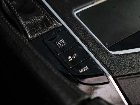 Used 2018 Cadillac CT6 Luxury image 25