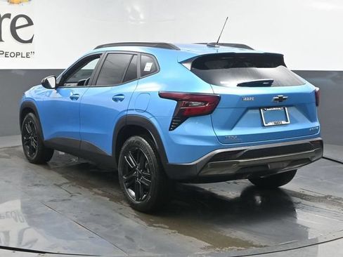 New 2026 Chevrolet Trax ACTIV w/ Sunroof Package FWD image 14