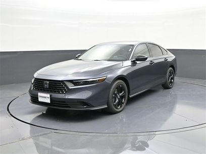 New 2025 Honda Accord SE