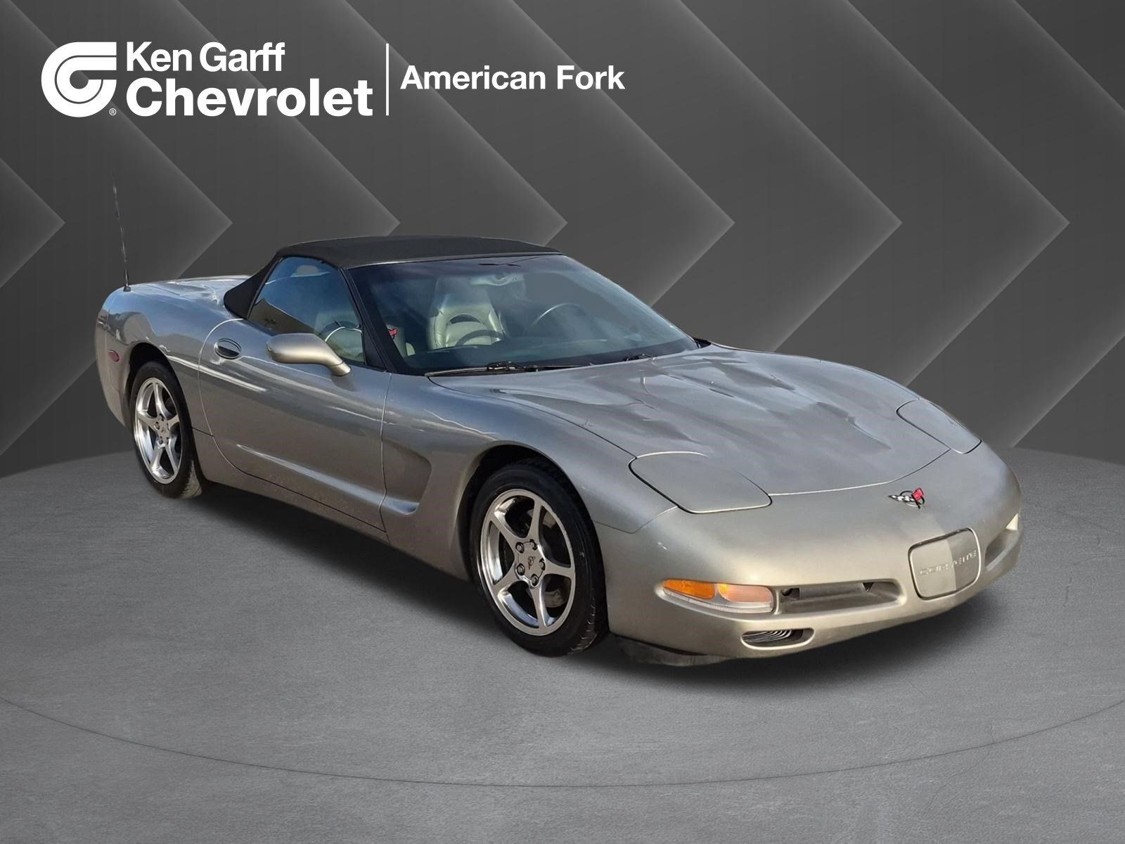 Used 2001 Chevrolet Corvette Convertible w/ Preferred Equipment Group2 RWD image 1