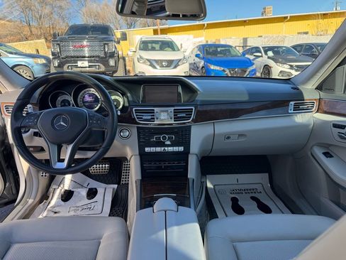 Used 2014 Mercedes-Benz E 350 4MATIC image 15