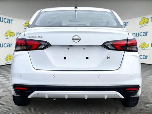 Used 2025 Nissan Versa S w/ Trunk Package image 5