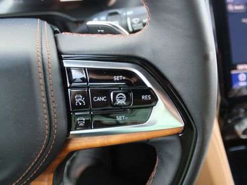 Used 2021 Jeep Grand Cherokee L Summit image 15