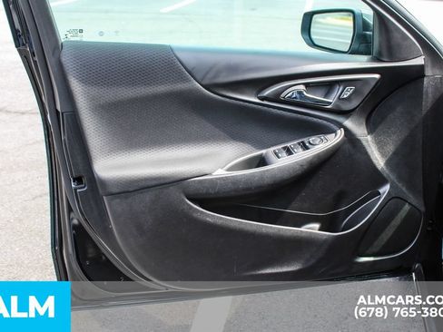 Used 2024 Chevrolet Malibu LT FWD image 35