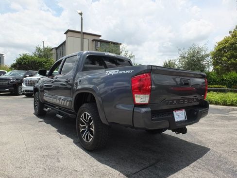 Used 2023 Toyota Tacoma TRD Sport RWD image 10