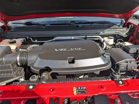 Used 2019 Chevrolet Colorado ZR2 image 28