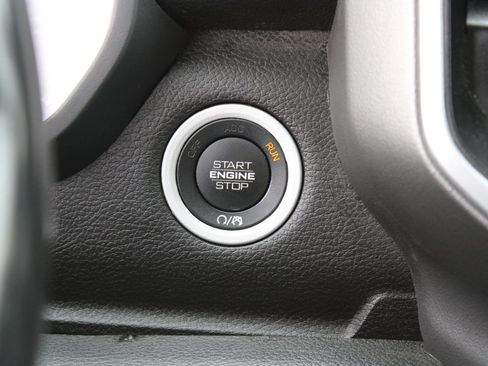 Used 2022 RAM 1500 Big Horn w/ Snow Plow Prep Group image 23