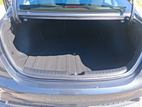 Certified 2024 Kia Forte LXS w/ LXS Technology Package FWD image 17