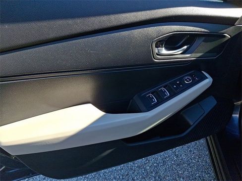 Used 2023 Honda Accord LX image 12