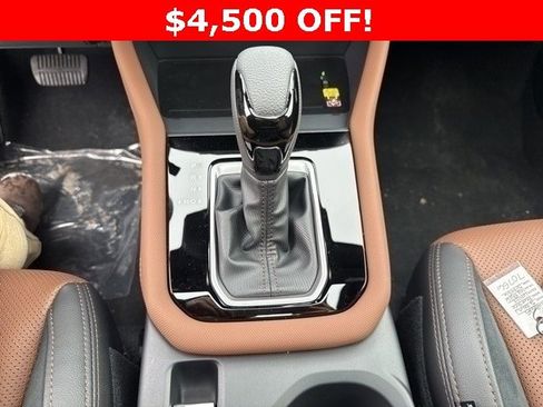 New 2025 Subaru Forester Touring image 22