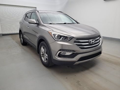 Used 2018 Hyundai Santa Fe Sport FWD image 13