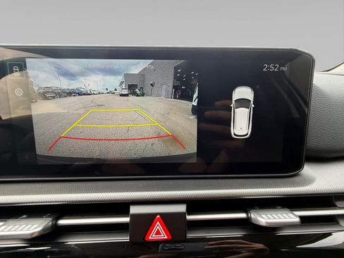 New 2027 Kia Sportage LX FWD image 15